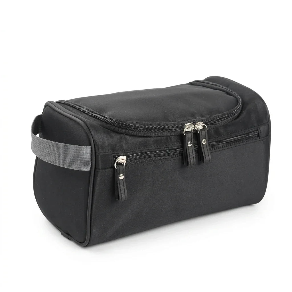 Collection Trousses de toilette — trousse simili cuir noire sur fond blanc Image