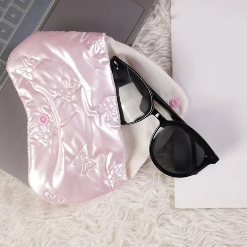 Vitry-sur-Seine, pochette à lunettes rose, fermeture à pression, photo principale (1 sur 7)
