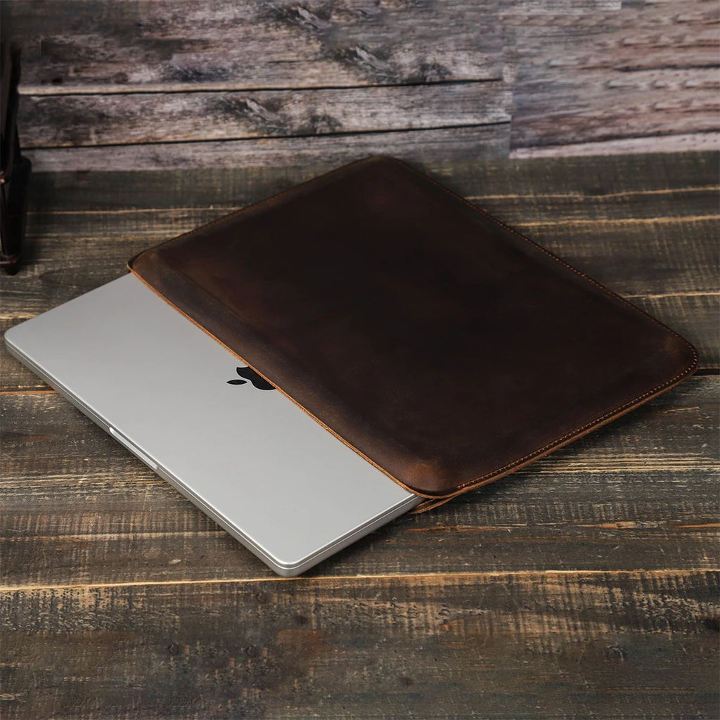 Metz, housse macbook en cuir de vache, 13 et 14 pouces, vue produit 3 (3 sur 8)