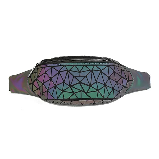 Épinay-sur-Seine, sac banane simili cuir, finition lumineuse, vue produit 10 (10 sur 14)