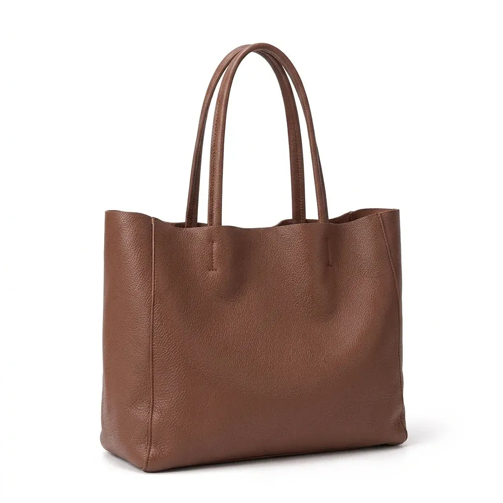 Bordeaux - Cabas en cuir véritable, ligne luxe - packshot sur fond blanc, coloris marron