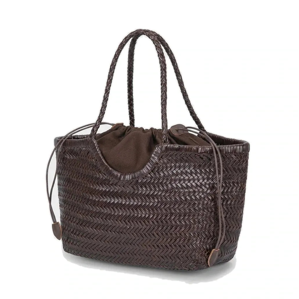 Hyères - Sac à main en cuir véritable, bandoulière tissée - packshot sur fond blanc, coloris marron foncé