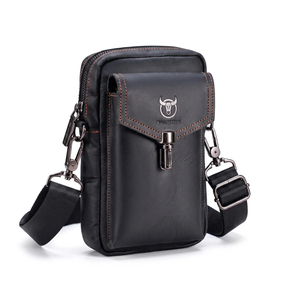 Les Abymes - sac banane noir, packshot sur fond blanc