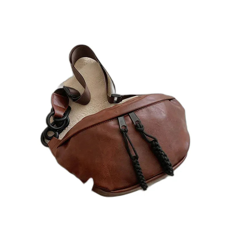 Carcassonne, sac de poitrine bandoulière simili cuir, souple, vue produit 8 (8 sur 9)