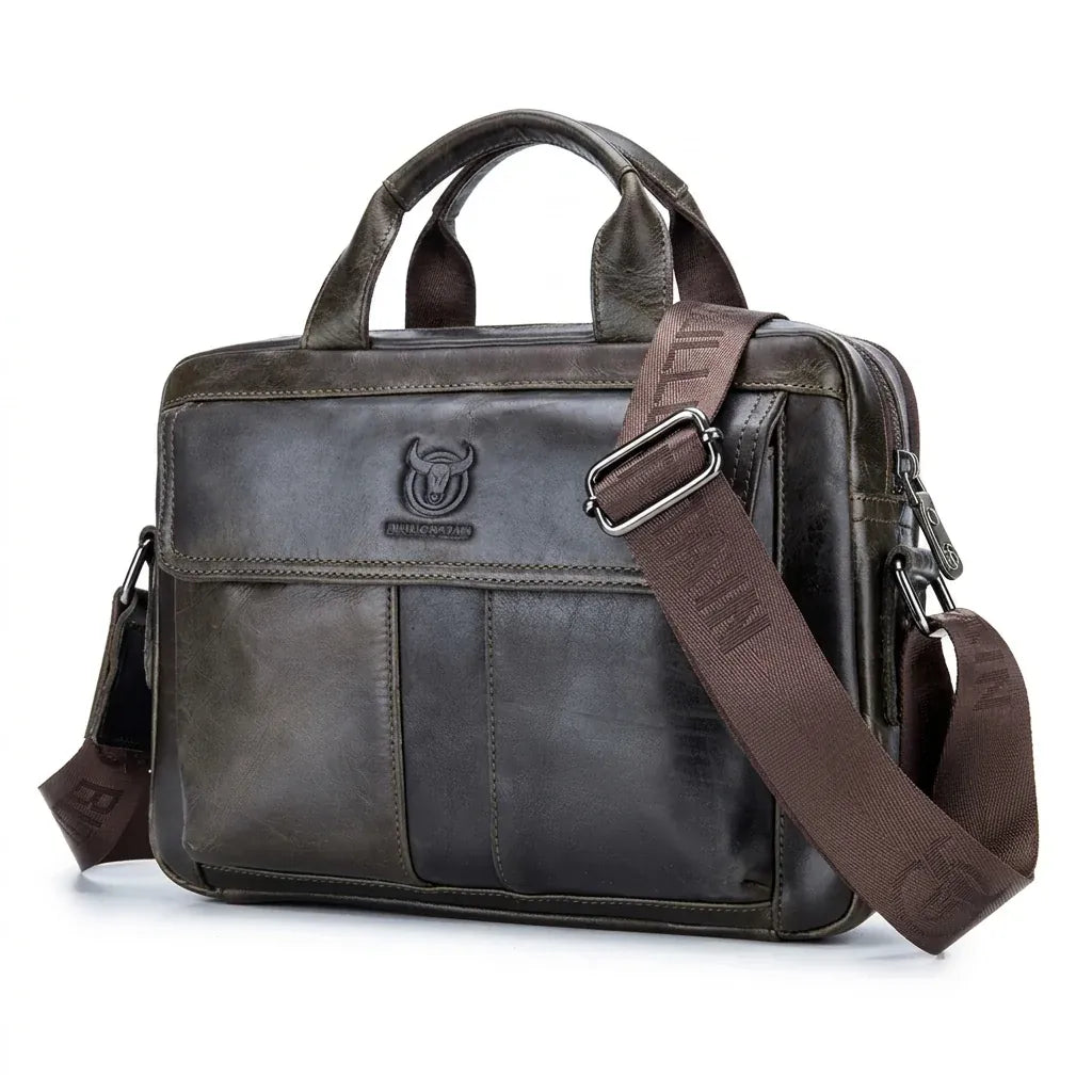 Castres - Sacoche bandoulière en cuir véritable, grande capacité - packshot sur fond blanc, coloris noir