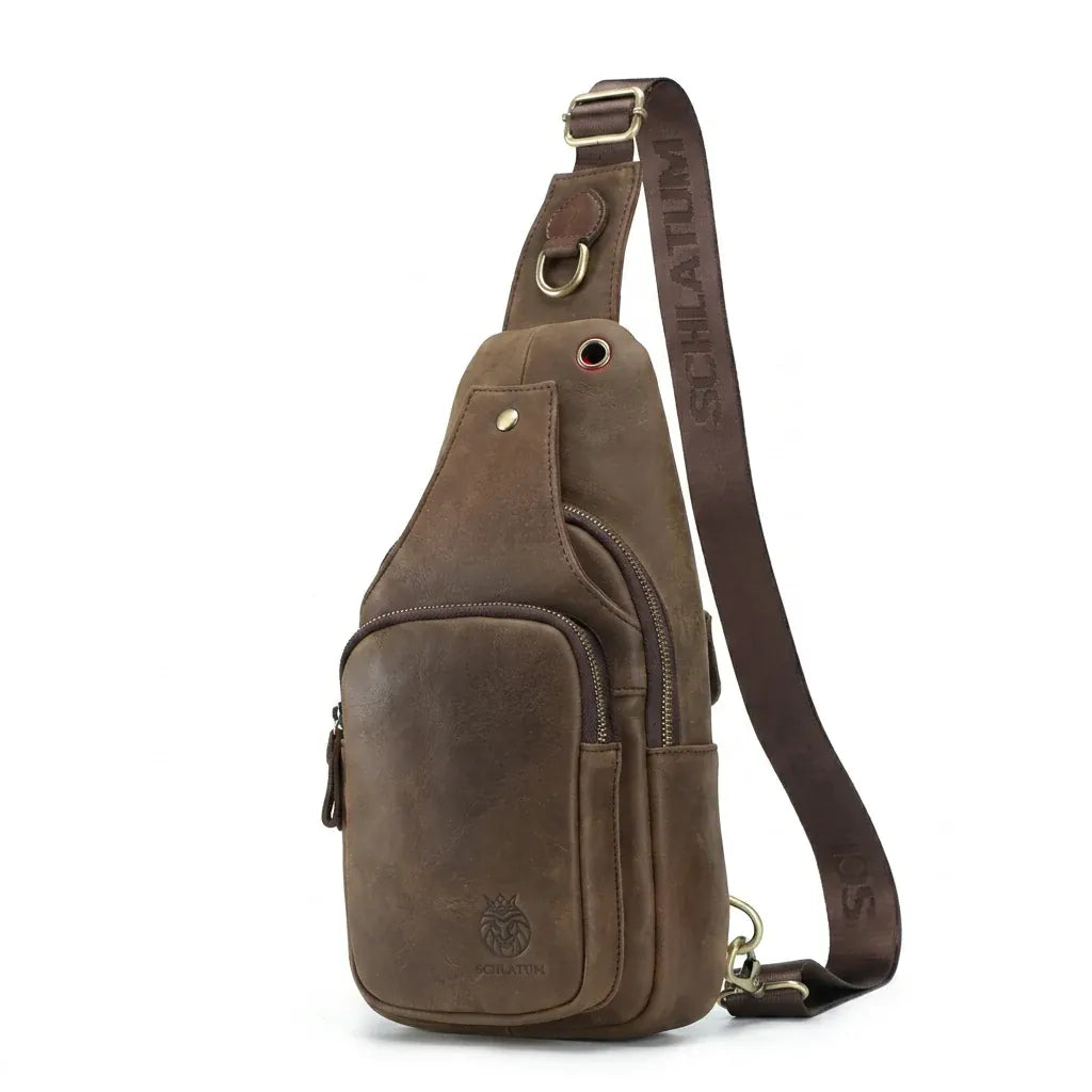 Charleville-Mézières - Sac de poitrine en cuir véritable, port croisé - packshot sur fond blanc, coloris brun