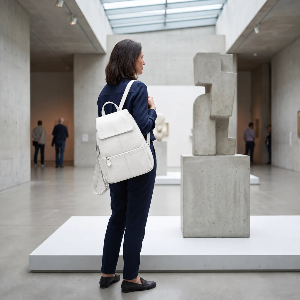 Montauban — sac à dos blanc porté, vue complète