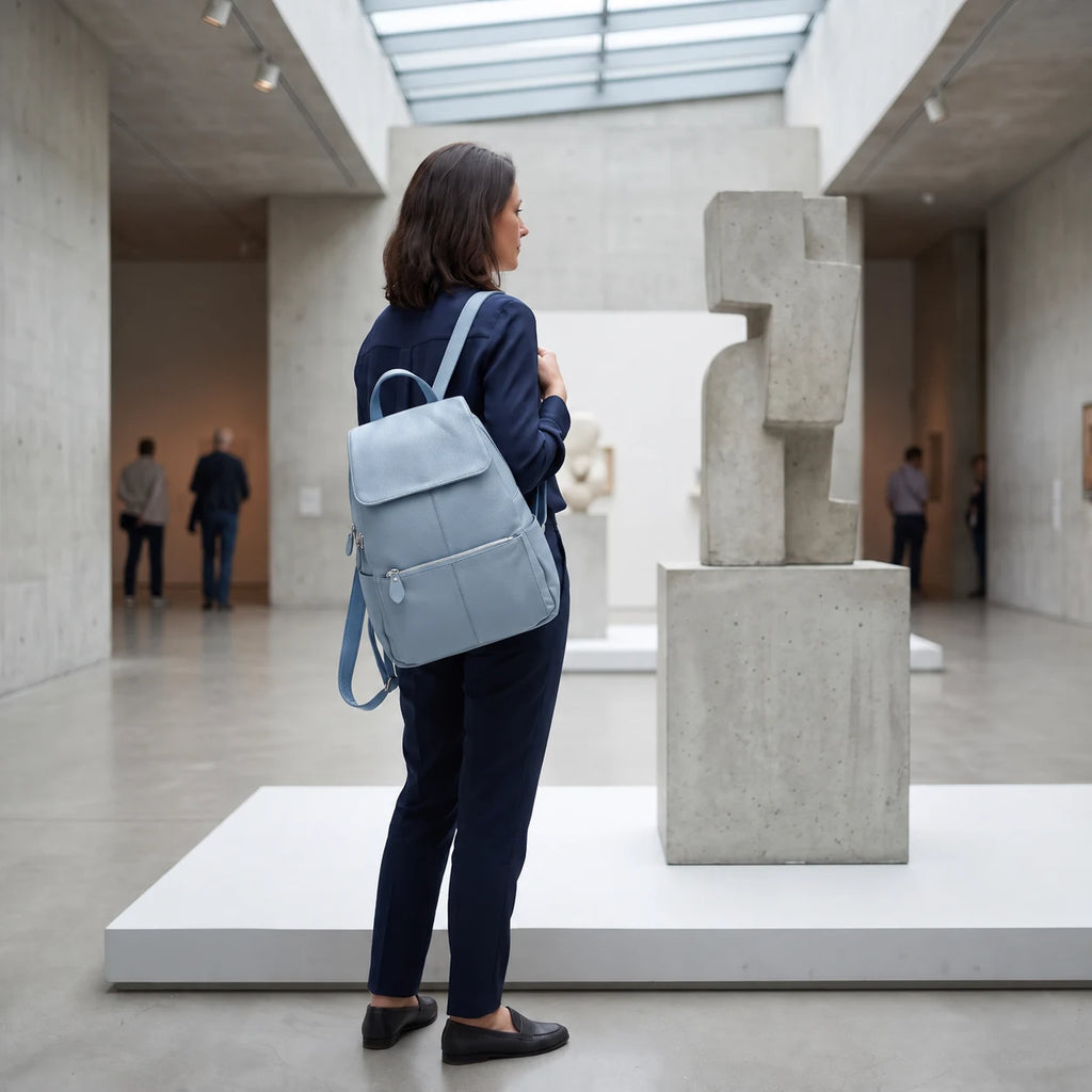 Montauban — sac à dos bleu gris porté, vue complète