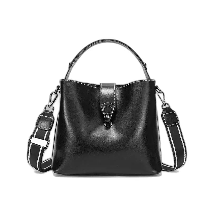 Rezé, sac seau en cuir véritable ciré à l'huile, vue produit 2 (2 sur 12)