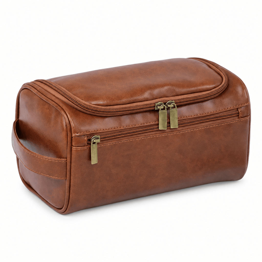 Saint-Raphaël — Simili cuir Marron — trousse de toilette seule sur fond blanc