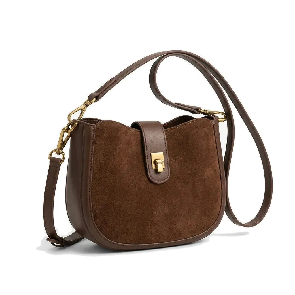 Salon-de-Provence - Sac porté épaule en cuir de vachette souple - packshot sur fond blanc, coloris brun foncé