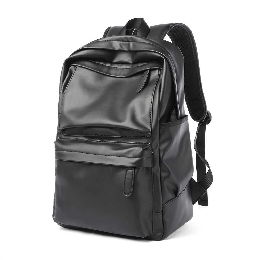 Villejuif - Sac à dos simili cuir, imperméable, packshot sur fond blanc, coloris noir